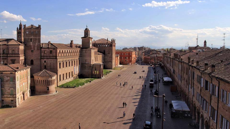 Piazza dei Martiri